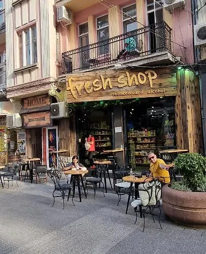 招待所 Guest Super Center Perfect Location *